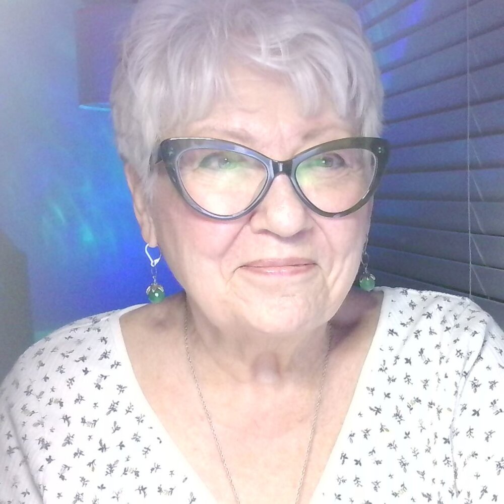 Meet your Posher, Christine AKA MYSTIC CHRIS!  Yes, I'm a Psychic Medium.